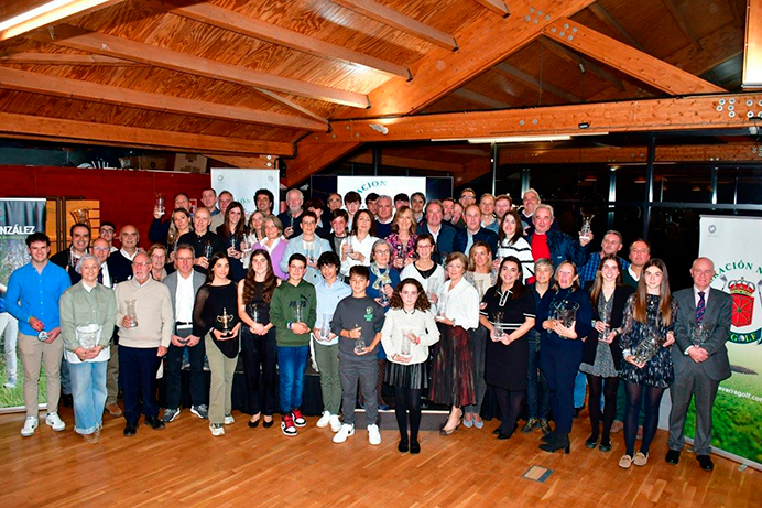 Gran ambiente en la Gala del Golf