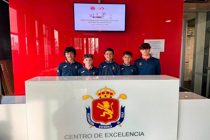 Cinco golfistas navarros en el Centro de Excelencia