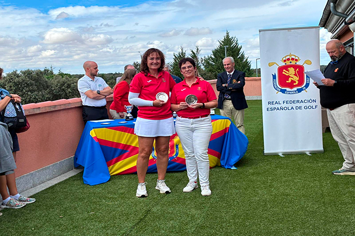 Triunfo navarro en el Campeonato de España de Dobles Senior Femenino
